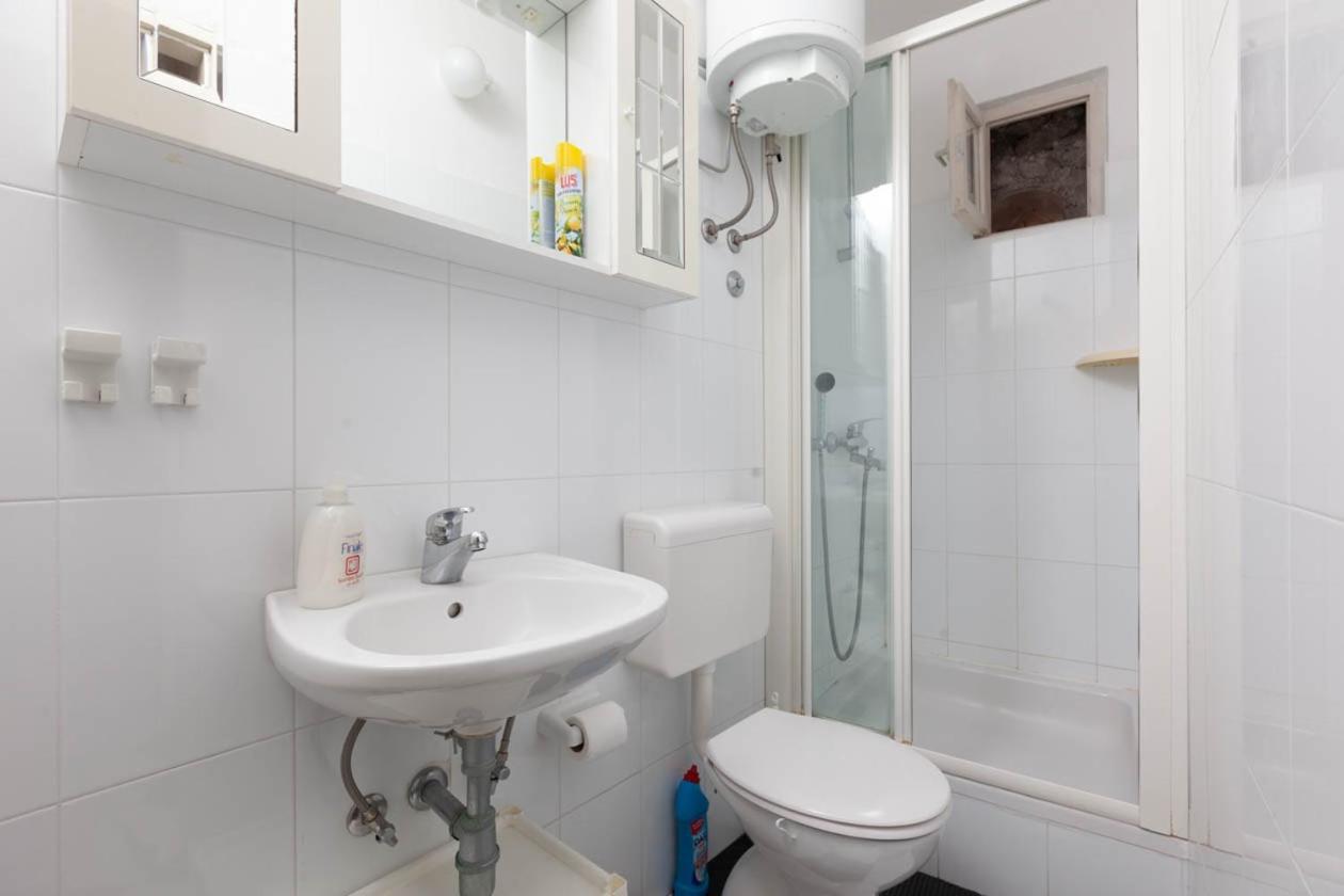 Apartmani Marija Podgora Eksteriør bilde